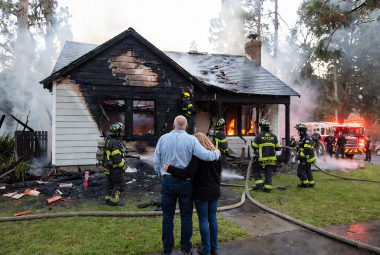 Compradores De Casas Compran Casas Danadas Por Incendio